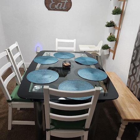 Centauri Vacation Rentals: Orlando 2-Bedroom Condo with Free Parking Exterior photo