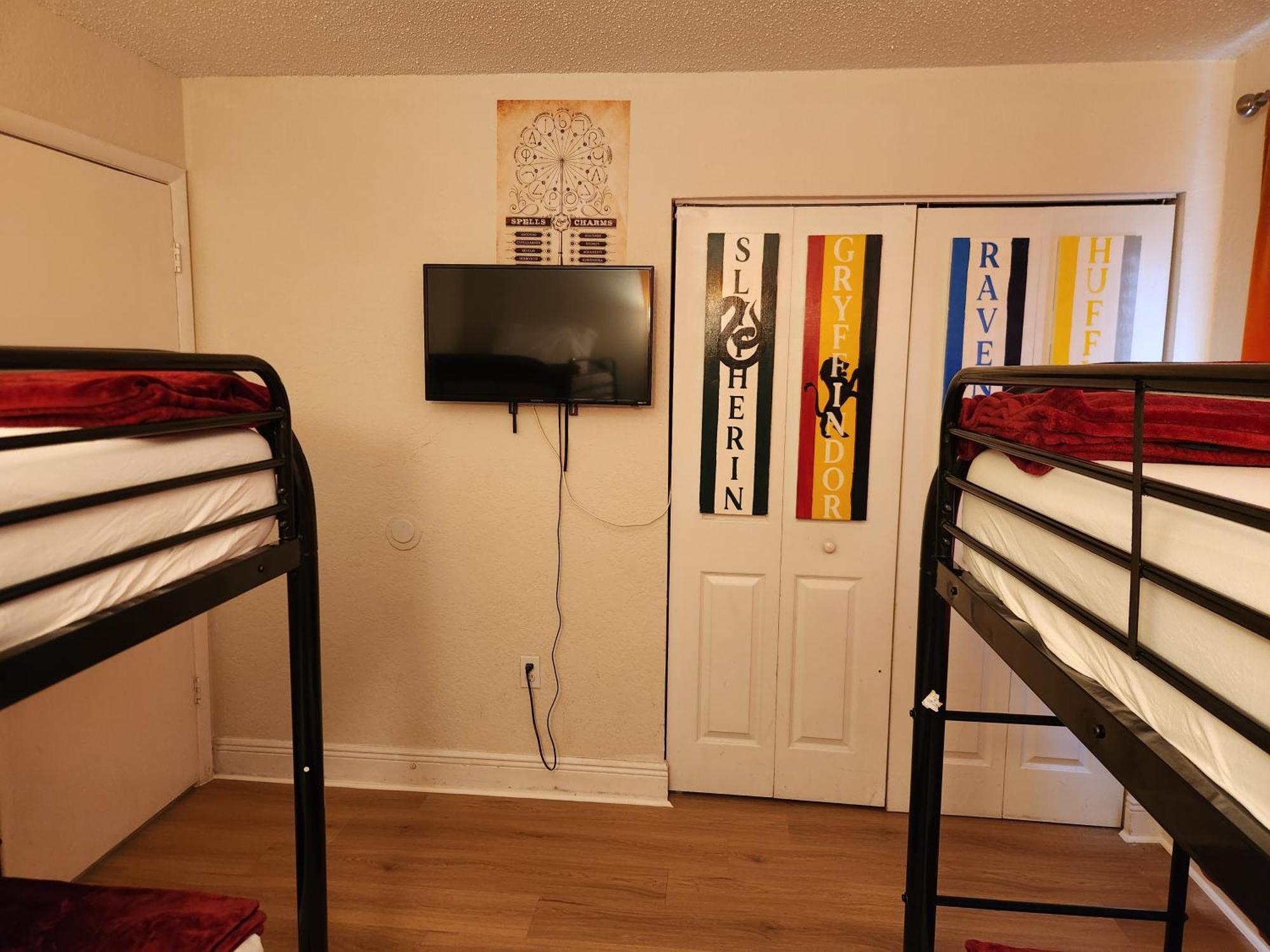 Centauri Vacation Rentals: Orlando 2-Bedroom Condo with Free Parking Exterior photo